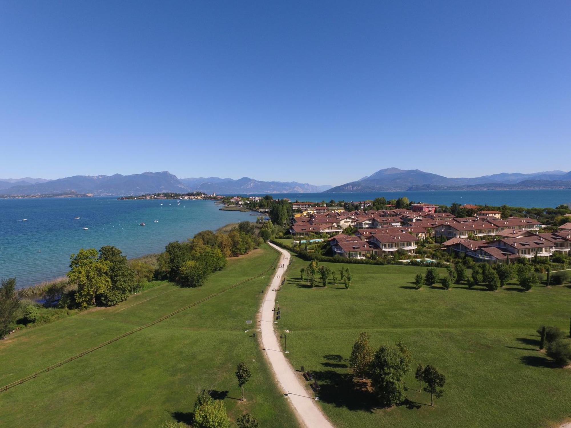 Resort Caesar C4 Sirmione - Gardagate Ngoại thất bức ảnh